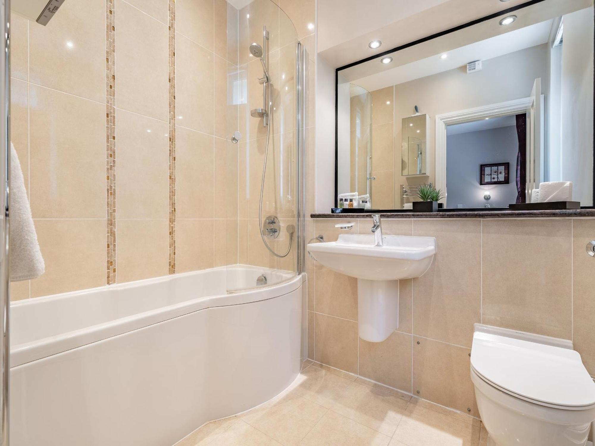 Apartment 14, Hazelwood Hall Силвердейл Экстерьер фото