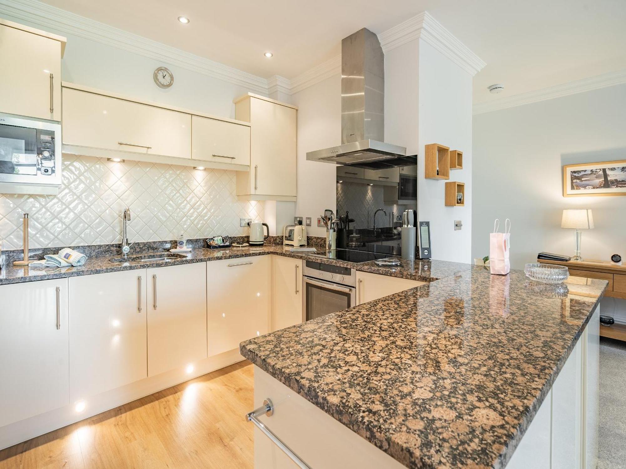 Apartment 14, Hazelwood Hall Силвердейл Экстерьер фото